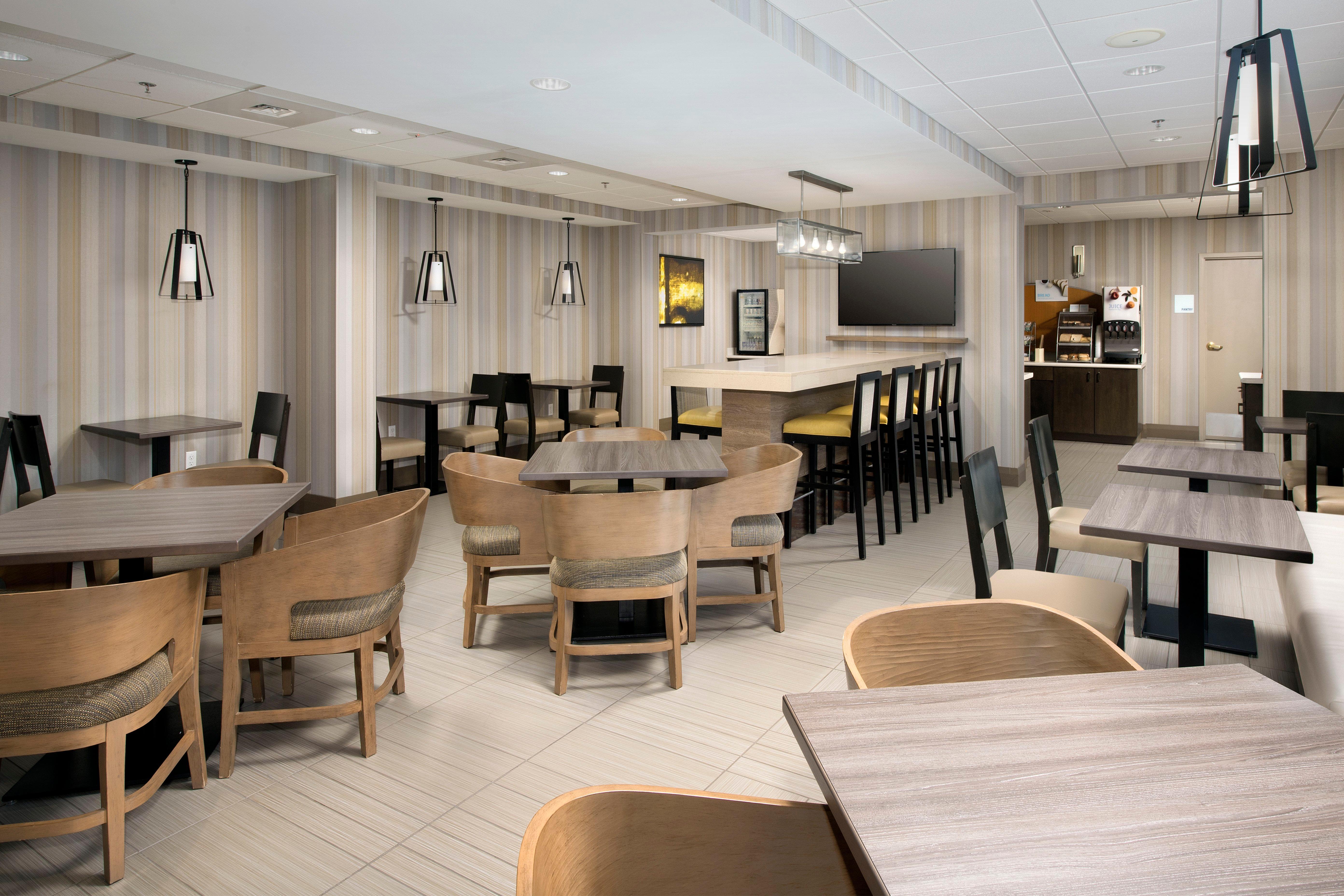 Holiday Inn Express Boston North-Woburn By Ihg Exterior foto