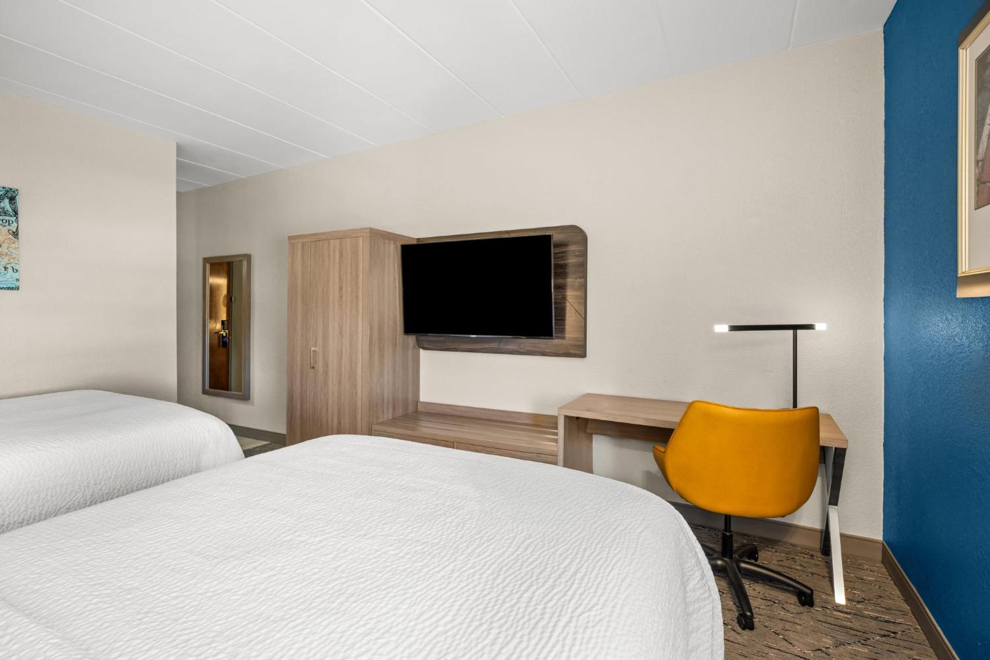 Holiday Inn Express Boston North-Woburn By Ihg Exterior foto